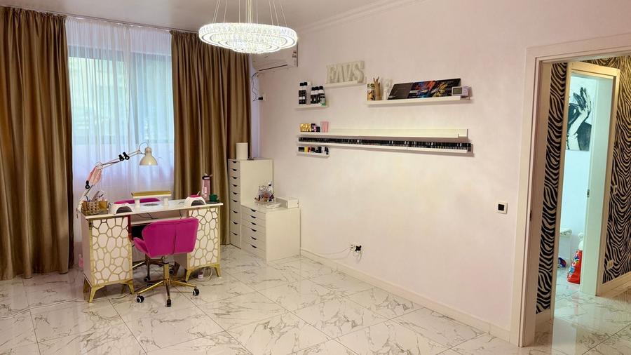Apartament cu 3 camere decomandat în Lujerului