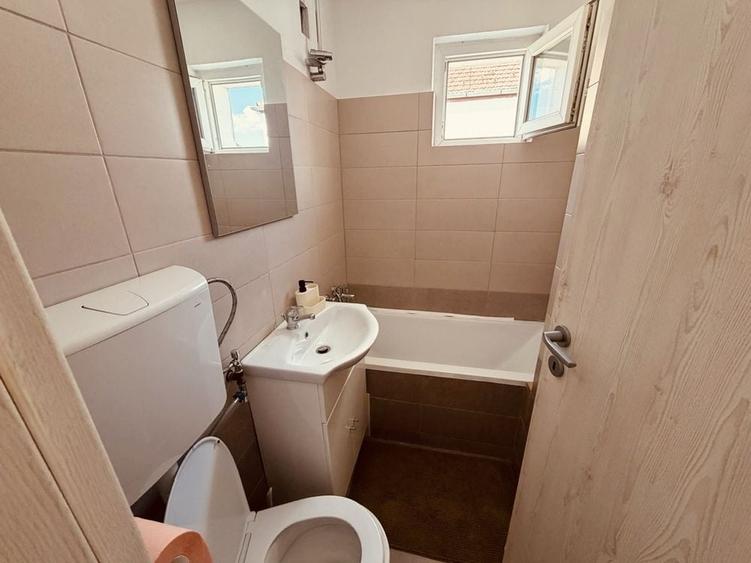 Apartament cu 2 camere în Lotrioara