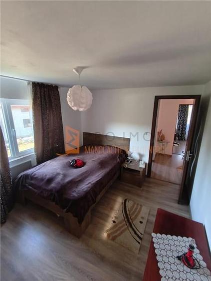 Casă individuală cu 5 camere cu Teren 1350 Mp în Vintilă Vodă