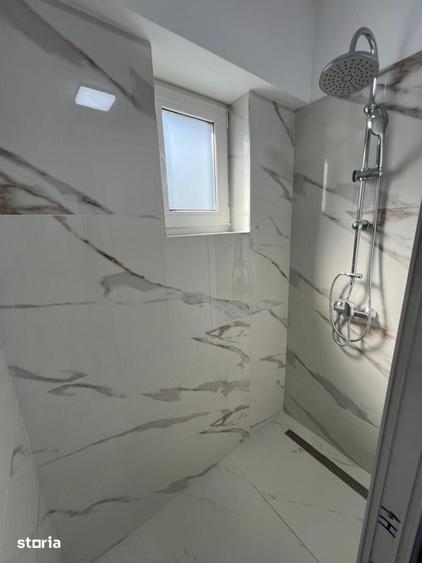 Apartament cu 2 camere decomandat în Rediu
