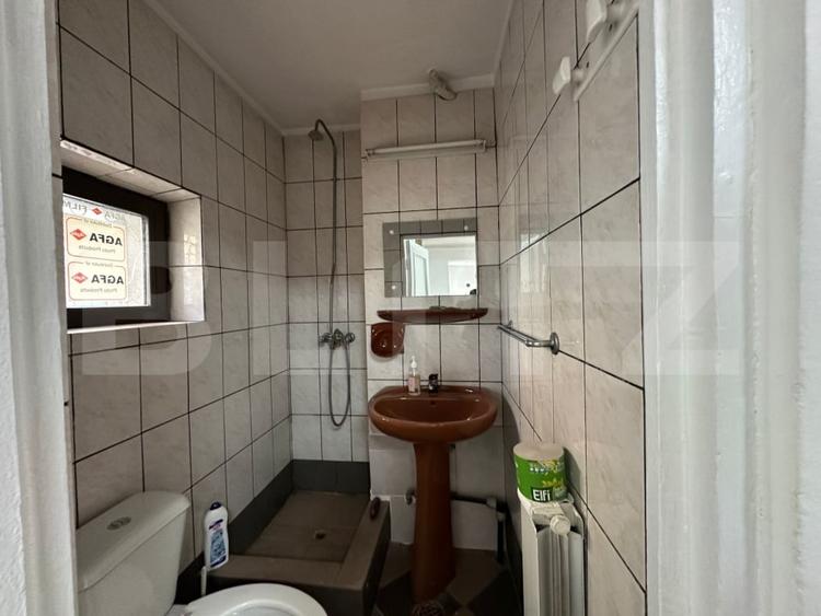 Spațiu comercial, de 25 mp, în Cetate