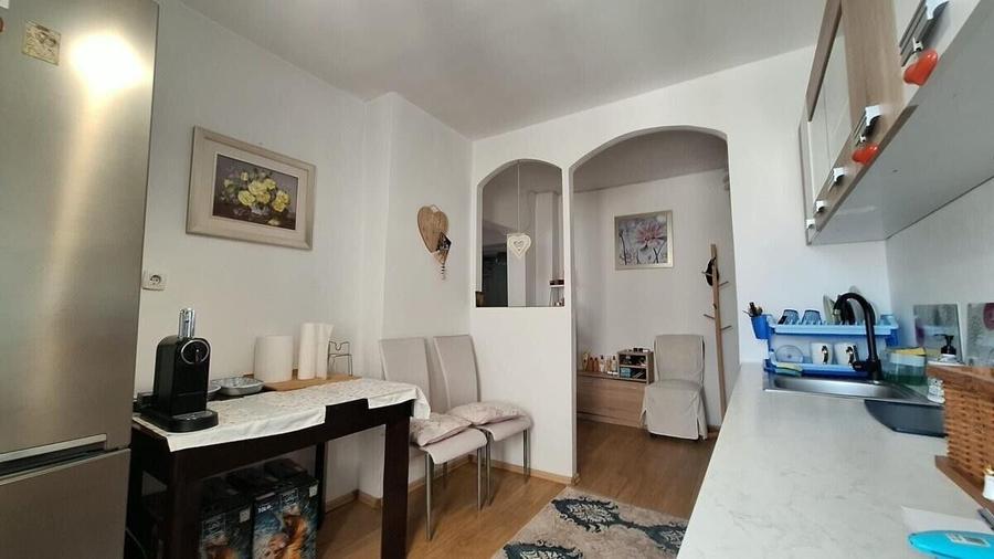 Apartament cu 3 camere decomandat, mobilat în Iancului