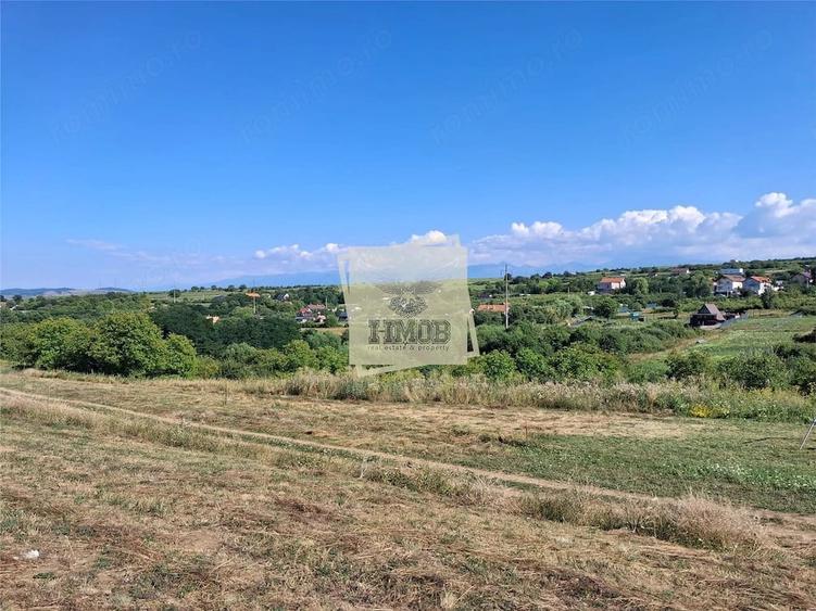 Teren de 537 mp, în Daia