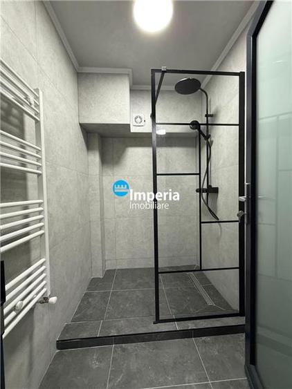 Spațiu comercial, de 291 mp, în Rediu