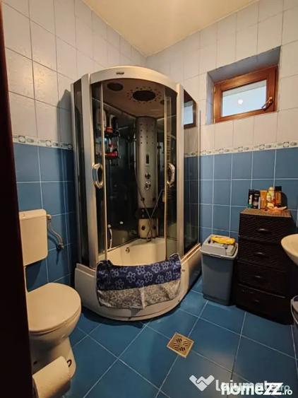 Casă cu 3 camere cu Teren 327 Mp în Central