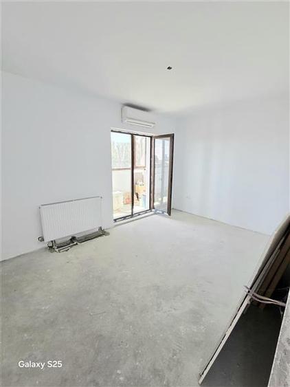 Apartament cu 2 camere decomandat în Primo