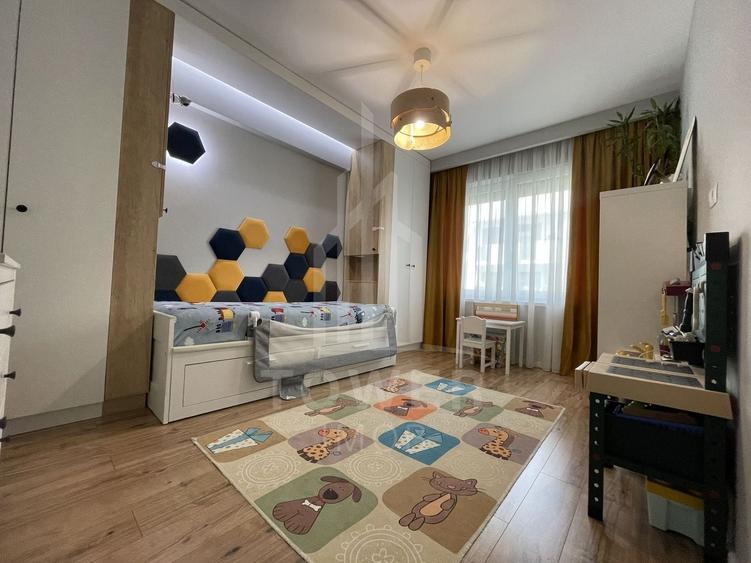 Apartament cu 3 camere de vânzare - 9