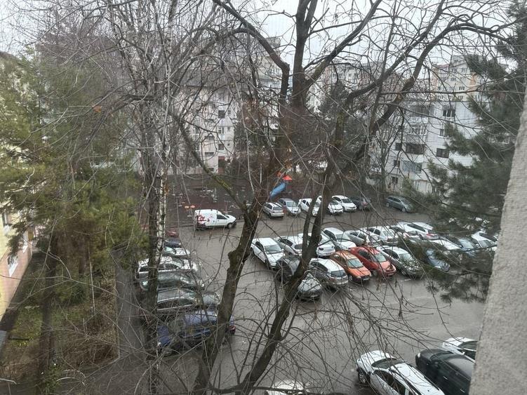 Apartament cu 2 camere nedecomandat în Central