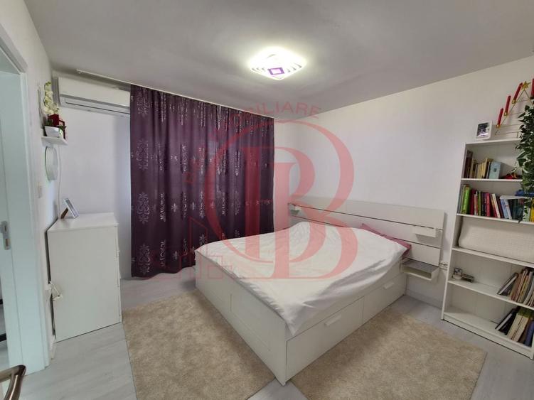 Duplex cu 4 camere cu Canalizare în Theodor Pallady