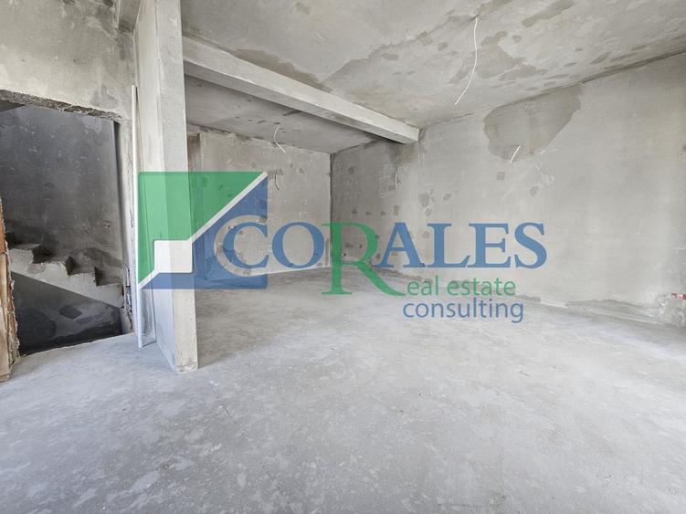 Duplex cu 5 camere cu Canalizare în Ciarda Roșie