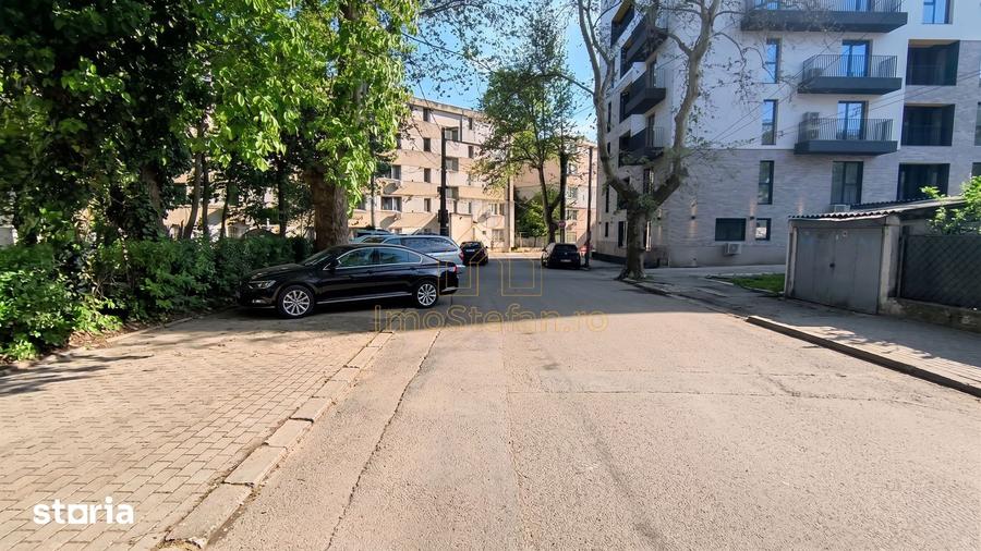 Apartament cu 3 camere decomandat, mobilat în Gara