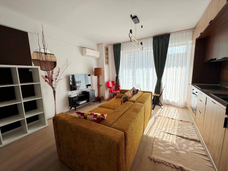 Apartament cu 2 camere decomandat în Străulești