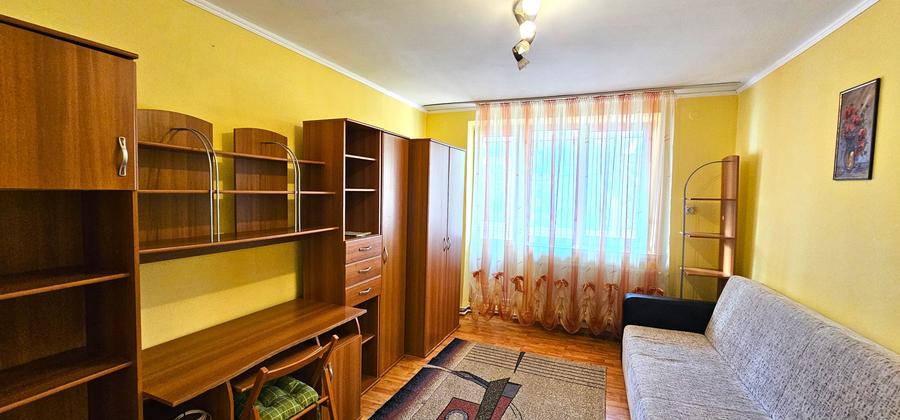 Garsonieră decomandată în Central
