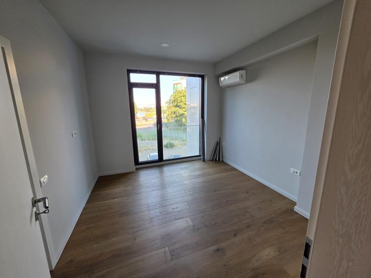 Apartament cu 3 camere decomandat în Pescărie