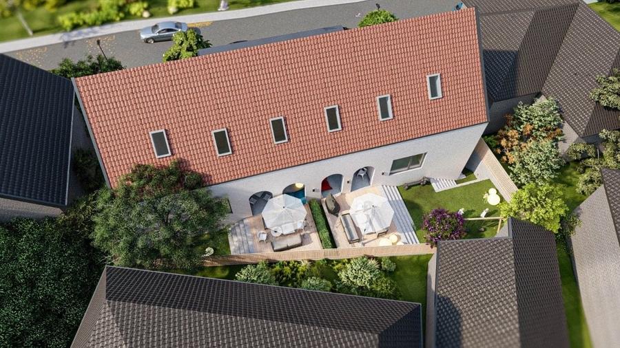 Duplex cu 4 camere cu Canalizare în Central