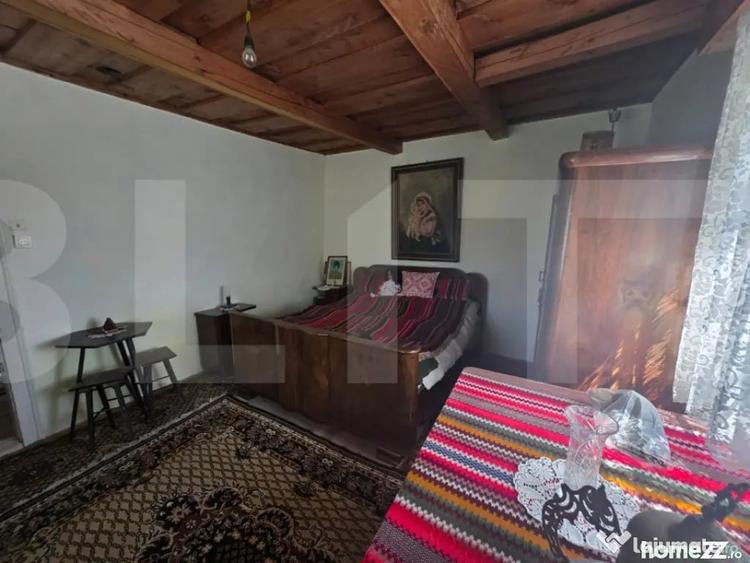 Casă cu 3 camere cu Teren 856 Mp în Central