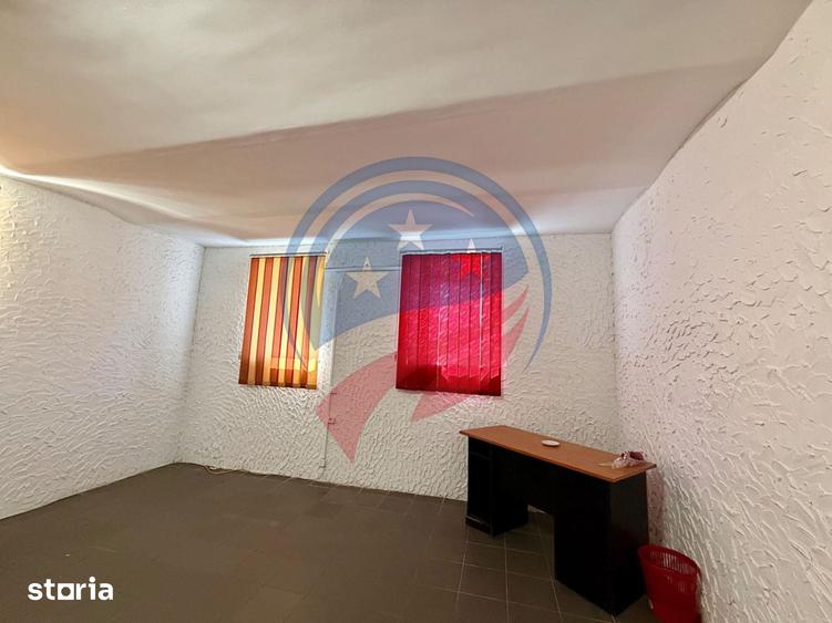 Casă cu 10 camere cu Teren 801 Mp în Ultracentral