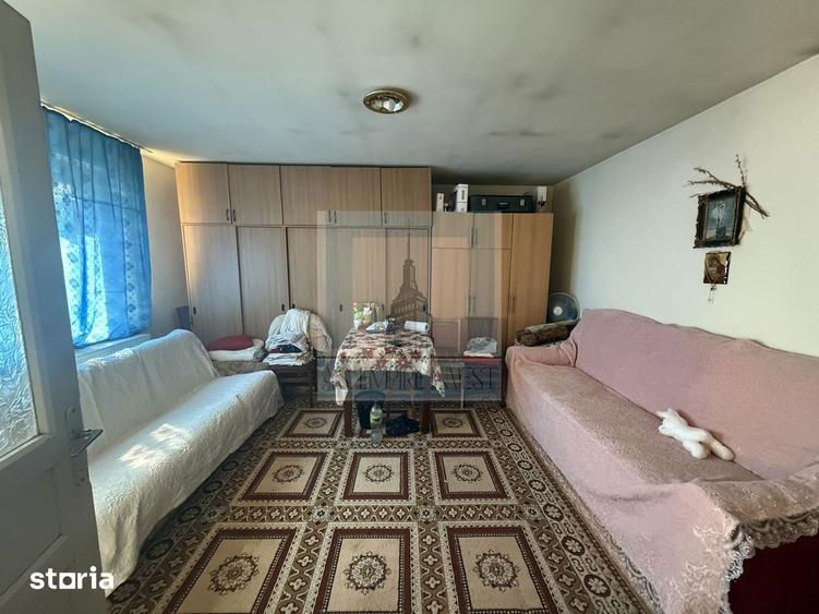 Casă cu 3 camere cu Canalizare în Hălchiu