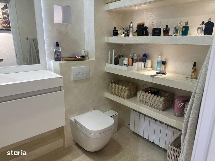 Apartament cu 4 camere, mobilat în Titan