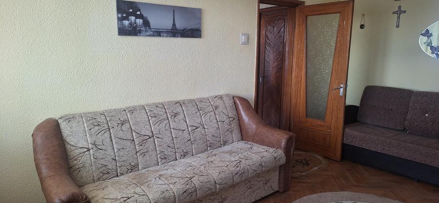 Apartament cu 2 camere semidecomandat în Central