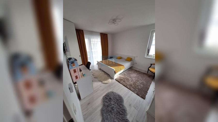 Casă cu 4 camere cu Teren 400 Mp în Centura