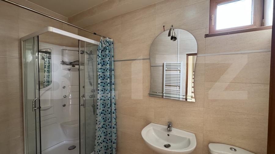 Apartament cu 4 camere decomandat în Brazda lui Novac