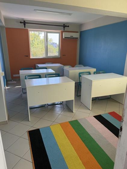 Casă cu 4 camere în Central