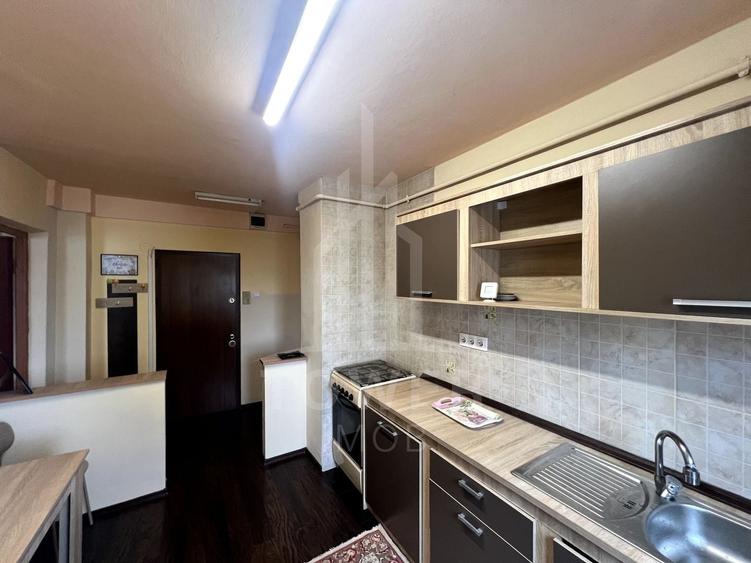 Apartament cu 2 camere decomandat, mobilat în Mihai Viteazul