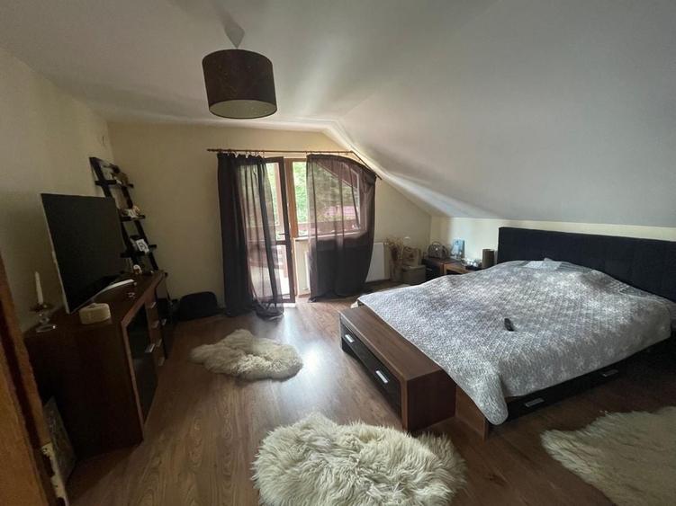 Casă cu 3 camere în Tărlungeni