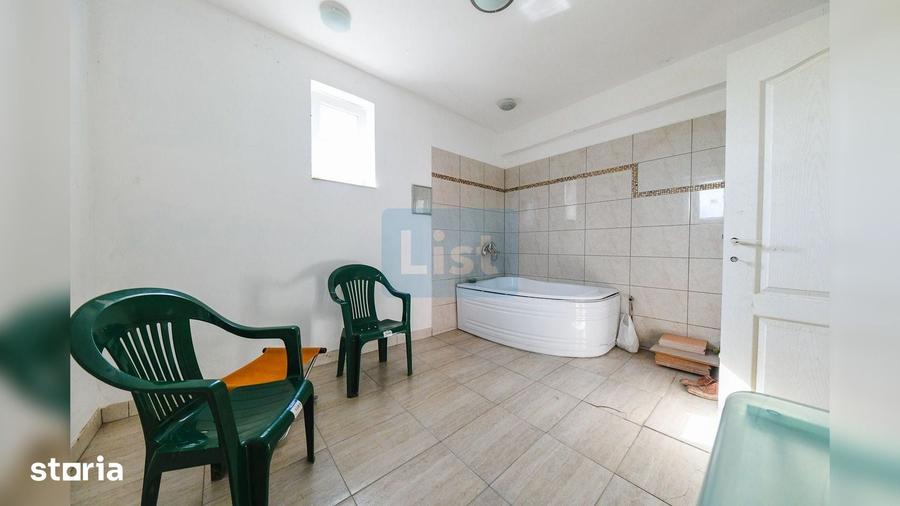 Casă cu 5 camere cu Canalizare în Iris