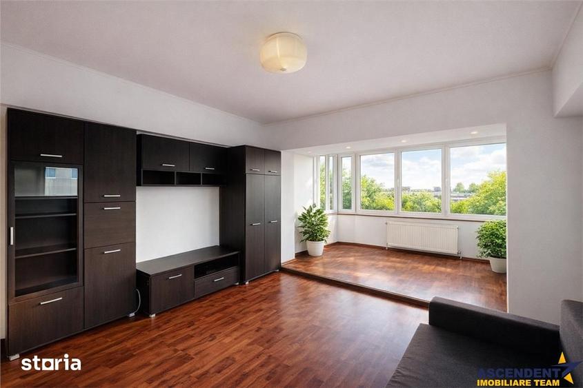 Apartament cu 3 camere, mobilat în Sud
