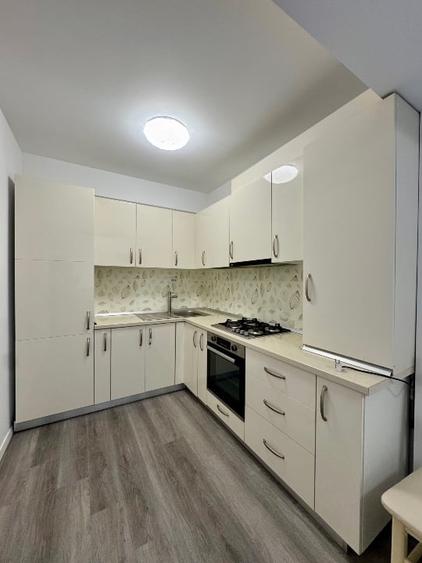 Apartament cu 3 camere decomandat, mobilat în Tudor Vladimirescu