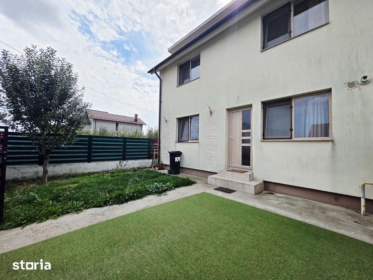 Casă cu 4 camere cu Teren 200 Mp în Trivale