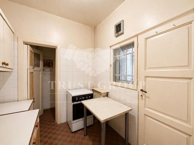 Apartament cu 2 camere semidecomandat în Sala Palatului