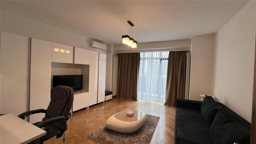 Inchiriere apartament 2 camere decomandate modern bloc nou Central zona Platinia - 2