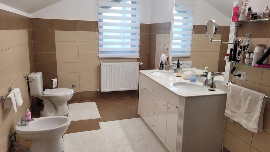 Casă cu 1 camere cu Teren 10000 Mp în Călimănești