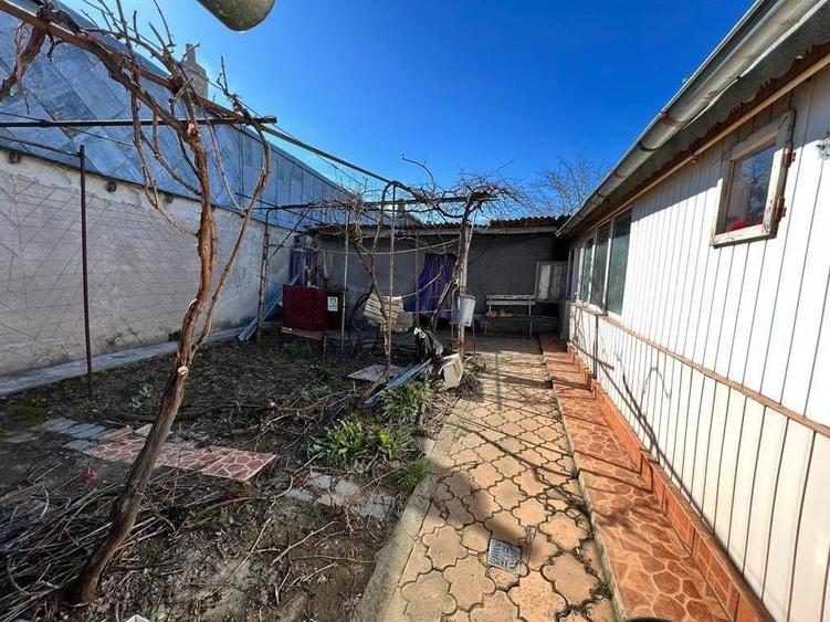Casă individuală cu 3 camere cu Canalizare în Pisc