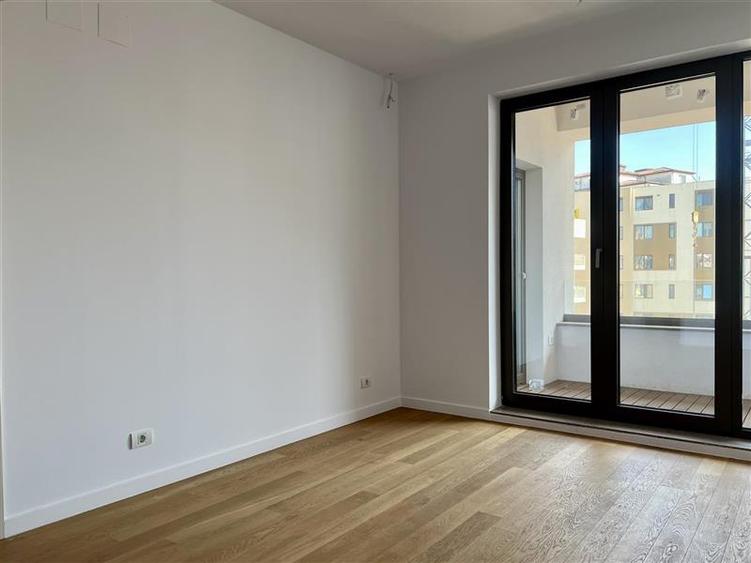 Apartament cu 2 camere semidecomandat în Herăstrău