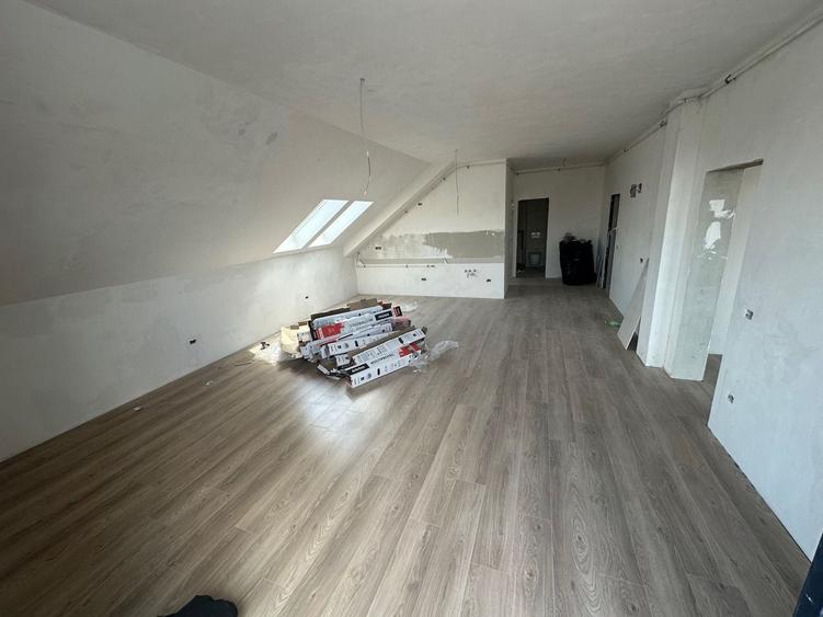 Apartament cu 2 camere decomandat în Freidorf