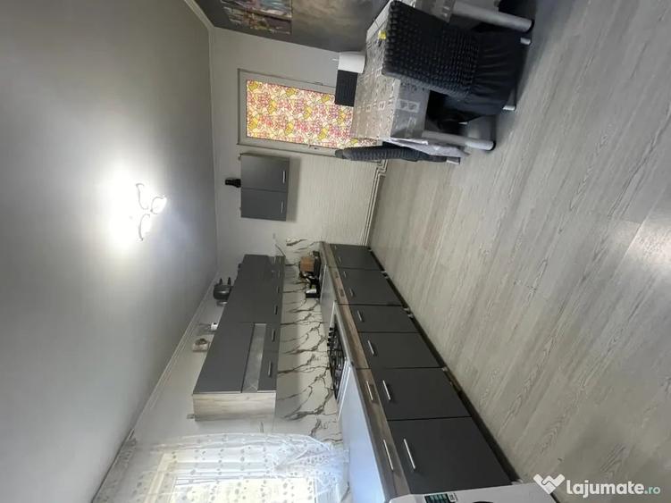 Casă cu 5 camere în Central