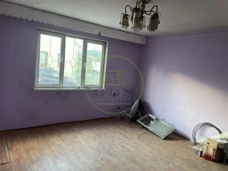 Casă individuală cu 3 camere cu Canalizare în Turnișor