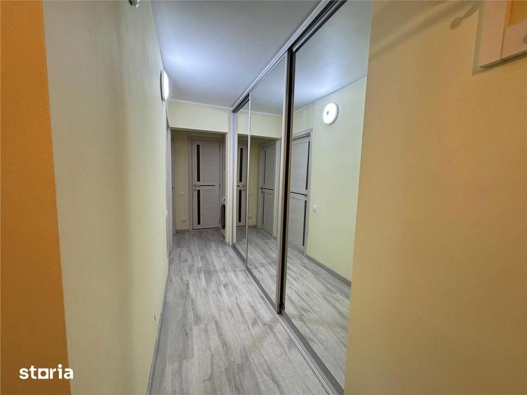 Apartament cu 3 camere, mobilat în Sălăjan