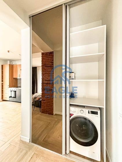 Apartament cu 2 camere nedecomandat, mobilat în Faleza Nord