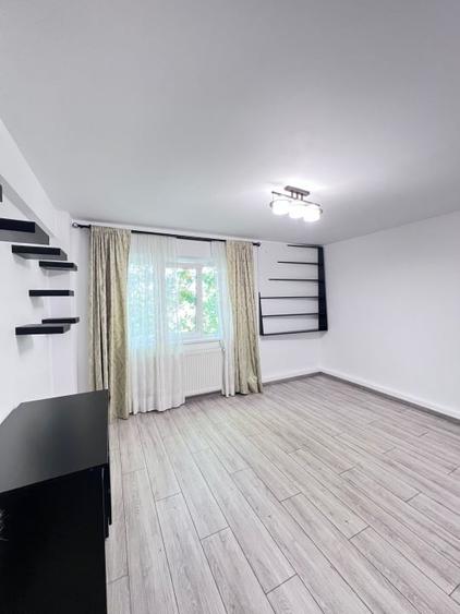Apartament cu 3 camere decomandat, mobilat în Bragadiru