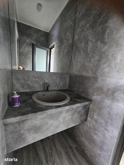 Spațiu comercial, de 300 mp, în Bosanci
