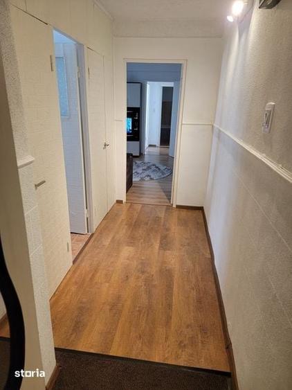 Apartament cu 2 camere în Podu Roș
