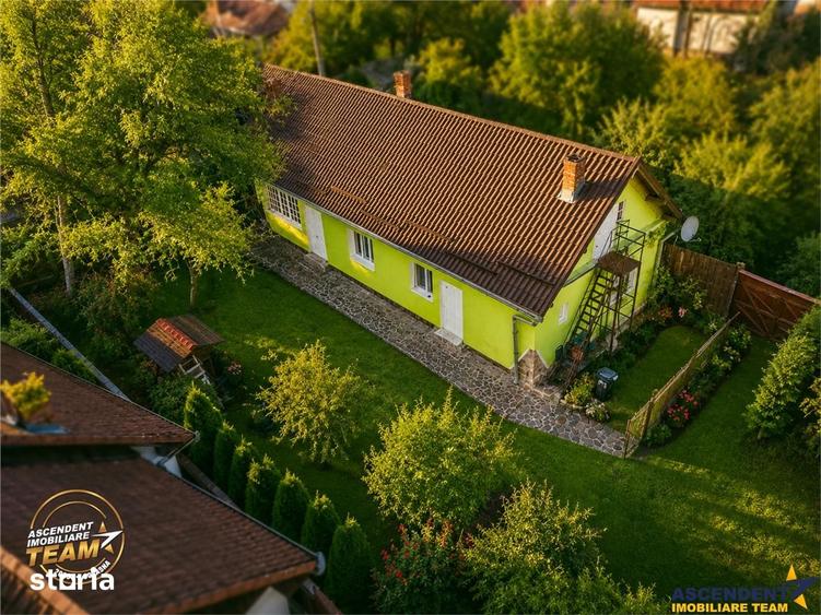 Casă cu 2 camere cu Teren 656 Mp în Brețcu