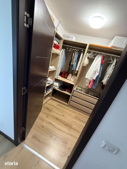 Casă cu 4 camere cu Teren 600 Mp în Glina