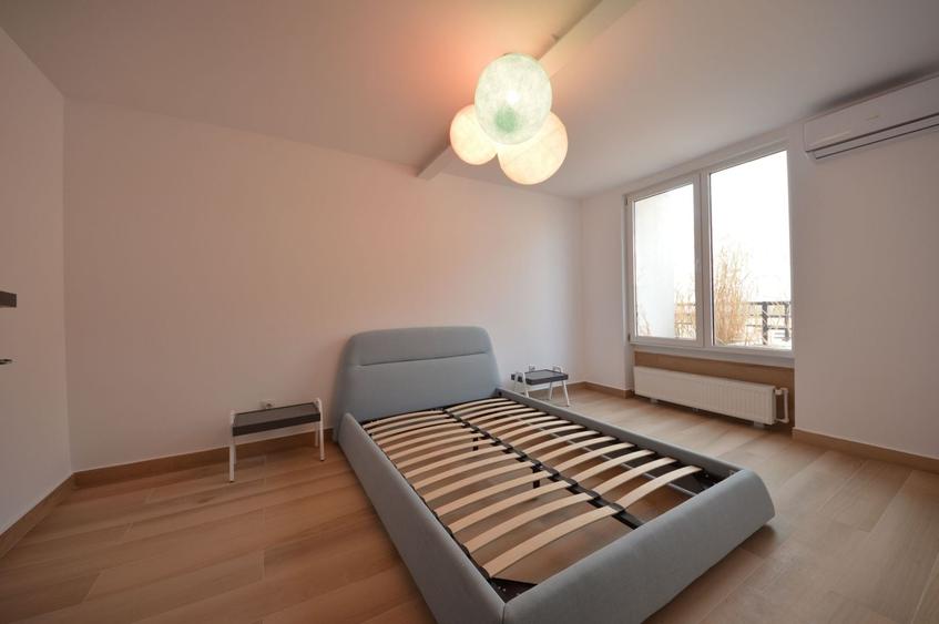 Apartament cu 4 camere decomandat, mobilat în Șoseaua Nordului