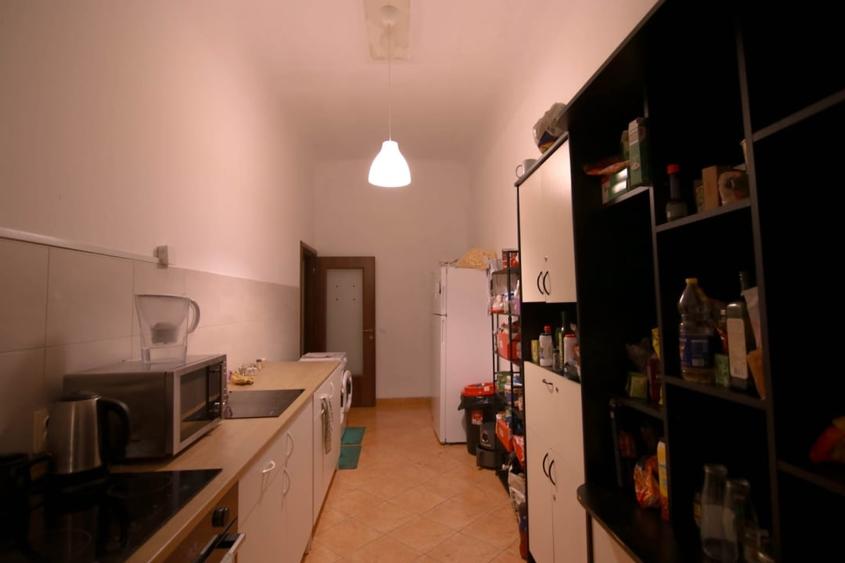 Camere de închiriat, individual shared-rooms, zona străzii Horea - 10